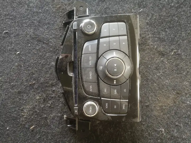 Chevrolet Cruze (2012 - 2015) 95485438 Магнитола / мультимедийная система — фото 1