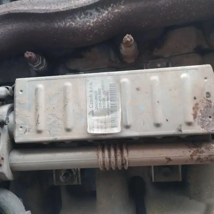 Toyota Avensis T270 (2009 - 2012) 256010r020 Охладитель клапана EGR — фото 3