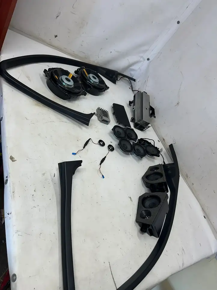 BMW X6 E71 (2008 - 2014) 9283736 Комплект аудиосистемы — фото 8