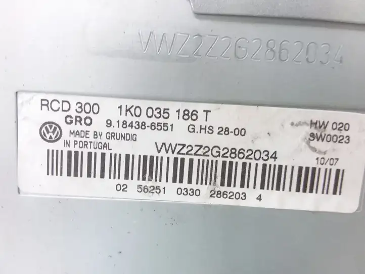 Volkswagen PASSAT B6 (2005 - 2010) 1K0035186T Магнитола / мультимедийная система — фото 4