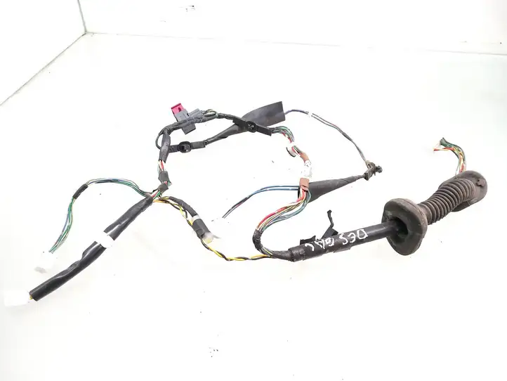 Toyota Avensis T250 (2006 - 2009) 8215305170 Проводка задней двери — фото 1