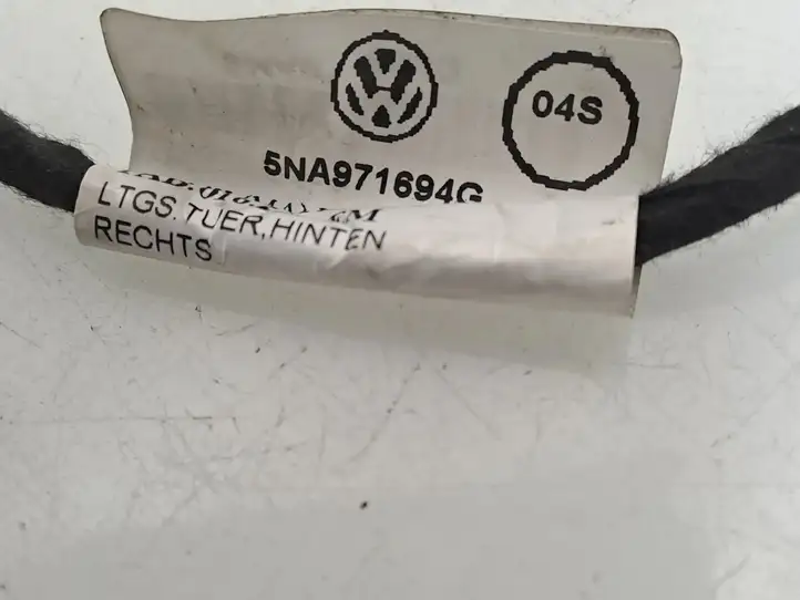 Volkswagen Tiguan (2016 - 2020) 5NA971694G Проводка задней двери — фото 6