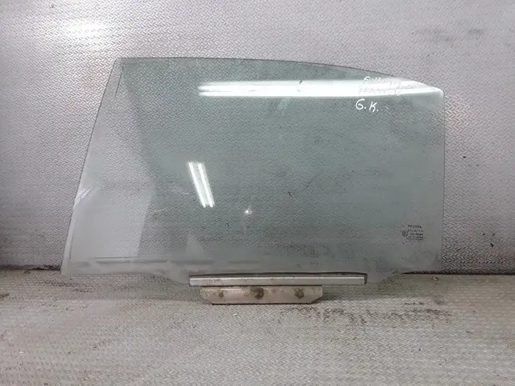 Toyota Avensis T250 (2003 - 2006) Стекло задней двери — фото 1