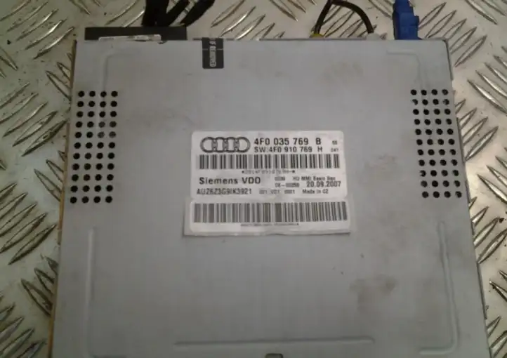Audi A6 S6 C6 4F (2004 - 2008) 4F0035769B Магнитола / мультимедийная система — фото 3