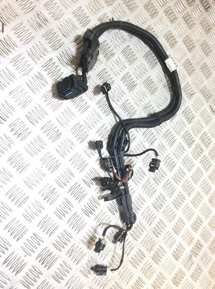 BMW 4 F32 F33 (2013 - 2017) 8636065 Проводка топливных форсунок — фото 1