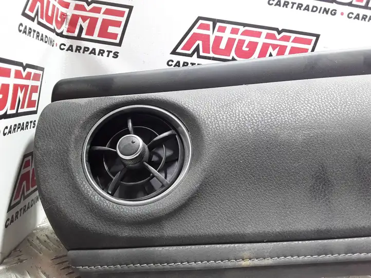 Toyota Auris E180 (2012 - 2018) 5541202440 Прочие детали салона — фото 3
