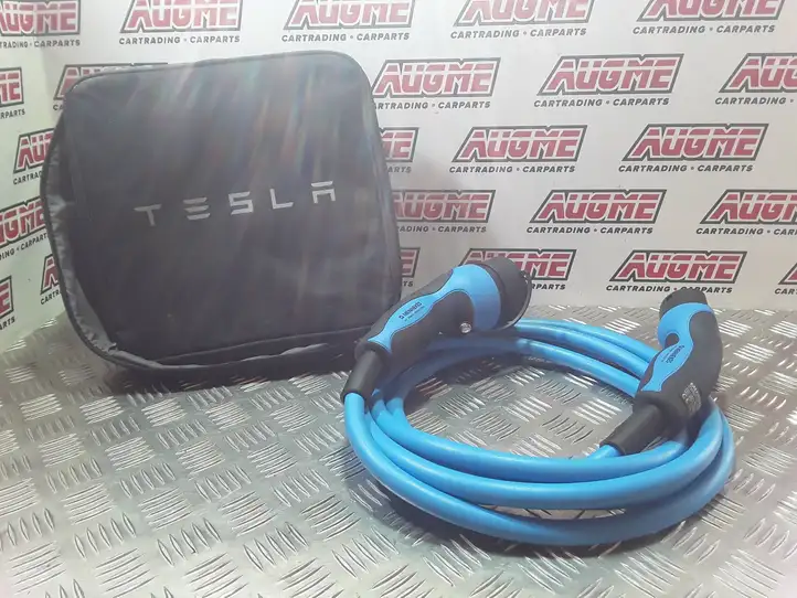 Tesla Model 3 (2017 - 2023) 112611800B Кабель для зарядки электромобилей — фото 1