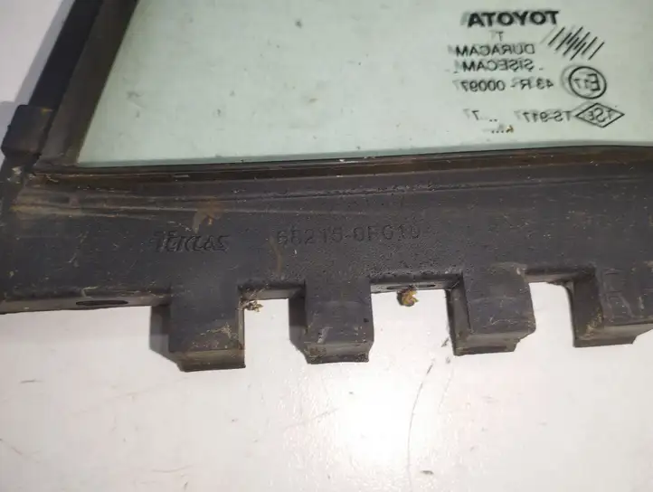 Toyota Corolla Verso AR10 (2004 - 2009) 682150F010 Форточка двери — фото 5