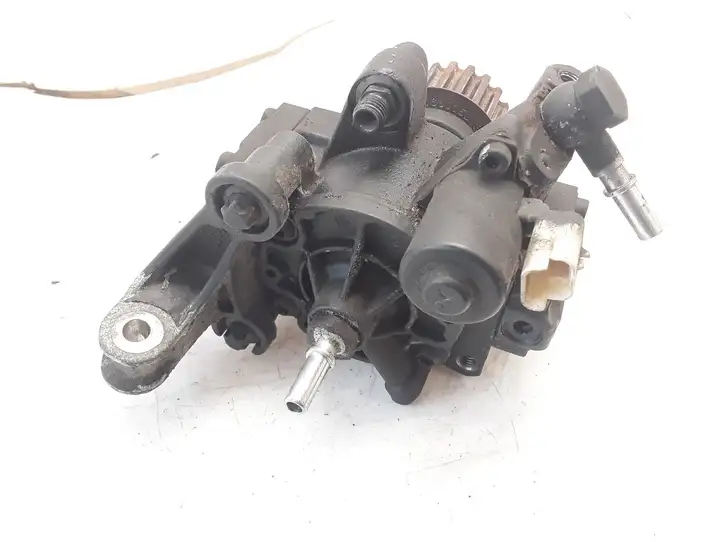 Nissan Qashqai (2013 - 2017) H8201100115 Топливный насос — фото 4