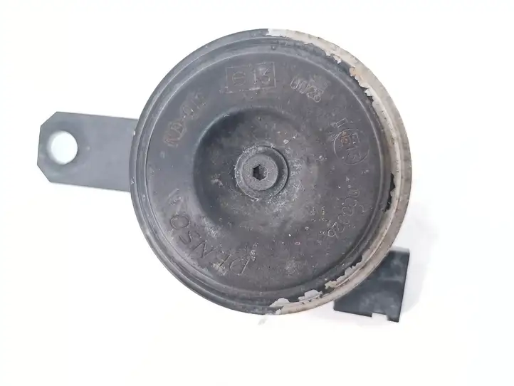 Toyota Prius+ (ZVW40) (2011 - 2018) 8651048070 Звуковой сигнал — фото 3