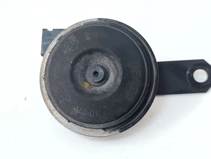 Toyota Prius+ (ZVW40) (2011 - 2018) 8652047010 Звуковой сигнал — фото 4