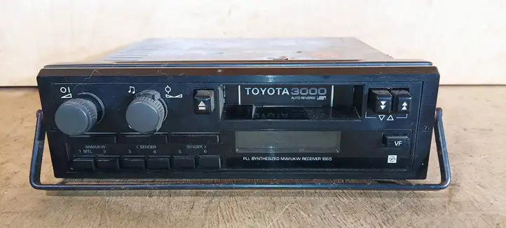 Toyota Picnic (1996 - 2001) TOYOTA Магнитола / мультимедийная система — фото 3