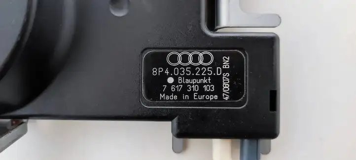Audi A3/S3 8P (2004 - 2008) 8P4035225D Усилитель антенны — фото 4