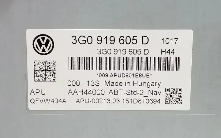 Volkswagen PASSAT B8 (2015 - ) 3G0919605D Магнитола / мультимедийная система — фото 4
