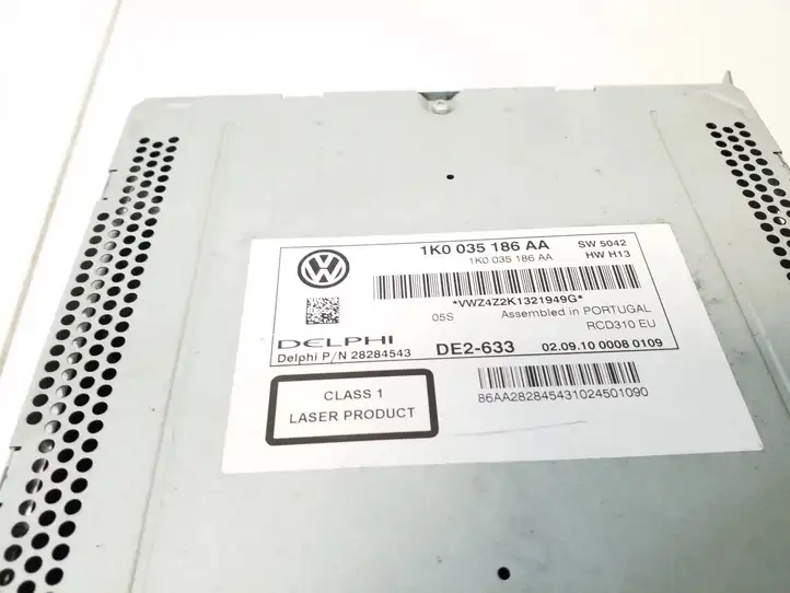 Volkswagen Golf VI (2009 - 2013) 1K0035186AA Магнитола / мультимедийная система — фото 4