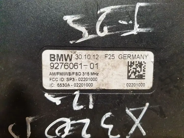 BMW X3 F25 (2010 - 2017) 9276061 Усилитель антенны — фото 7