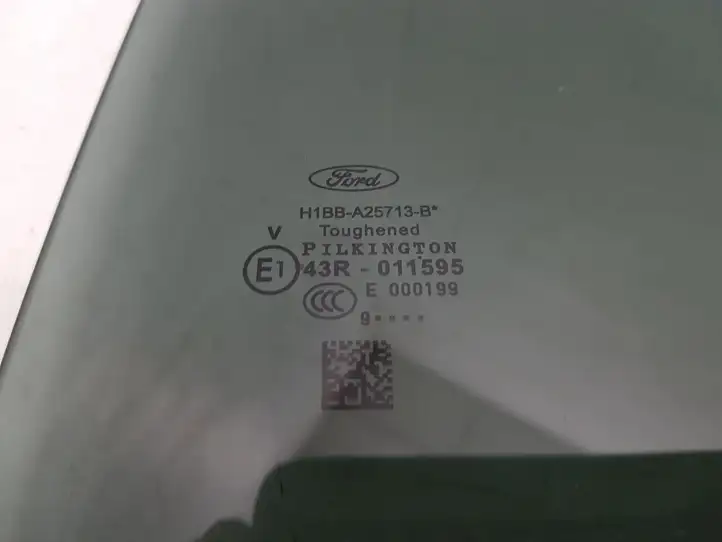 Ford Fiesta (2017 - ) H1BBA25713B Стекло задней двери — фото 2