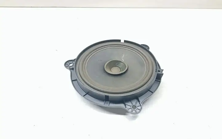 Nissan Qashqai (2006 - 2010) 7606500485 Динамики задних дверей — фото 1