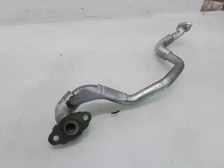 Toyota Auris 150 (2006 - 2012) Трубка EGR — фото 2