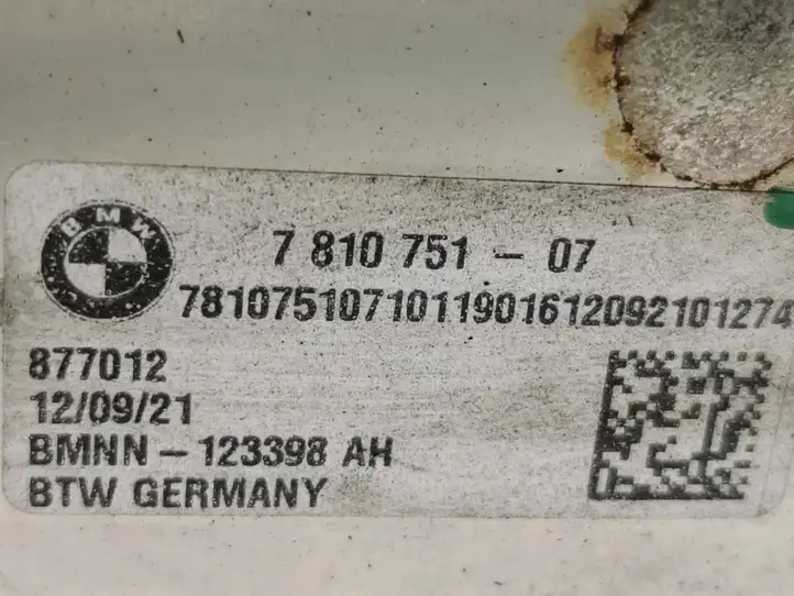 BMW 3 F30 F35 F31 (2012 - 2018) 7810751 Охладитель клапана EGR — фото 9