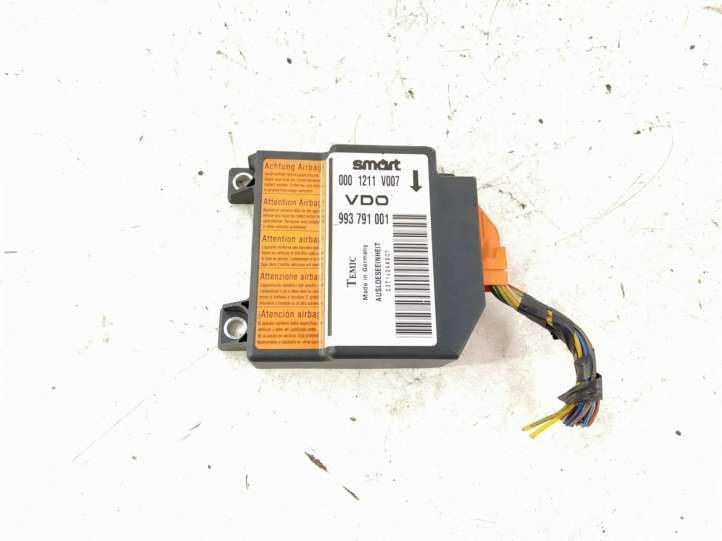 Q0001211V012000000 Smart ForTwo II Oro pagalvių valdymo blokas