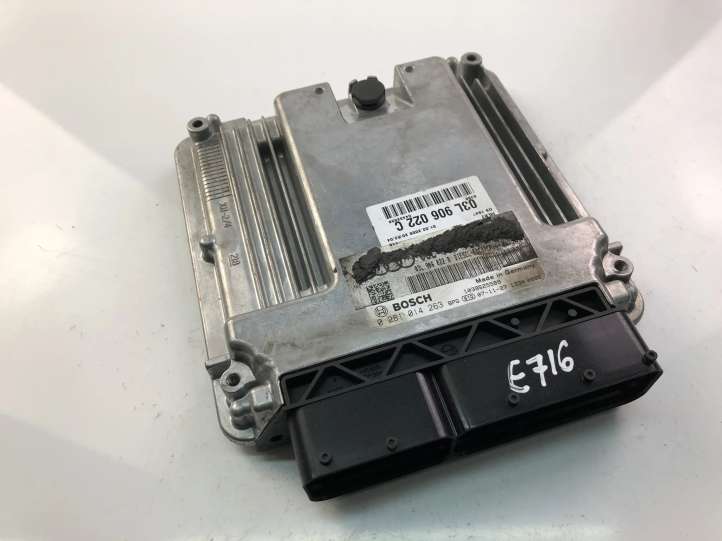 03L906022C Audi A4 S4 B8 8K Galios (ECU) modulis