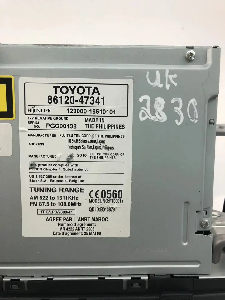 Toyota Prius (XW30) (2009 - 2015) 8612047341 Магнитола / мультимедийная система — фото 4