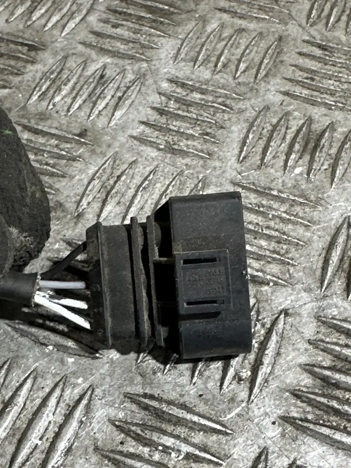 Audi A6 S6 C5 4B (1997 - 2001) 030906265 Лямбда-зонд — фото 2