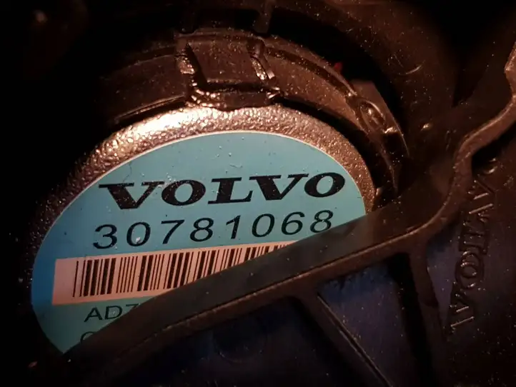 Volvo V60 (2013 - 2018) 30781068 Динамики передних дверей — фото 6