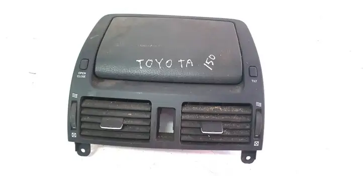 Toyota Land Cruiser (J150) (2009 - ) 86111-20030 Магнитола / мультимедийная система — фото 1