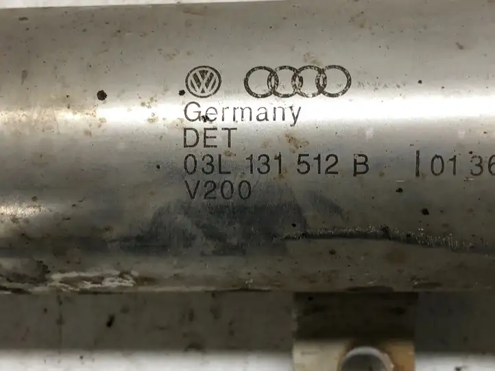 Volkswagen PASSAT B6 (2005 - 2010) 03L131512B Охладитель клапана EGR — фото 2