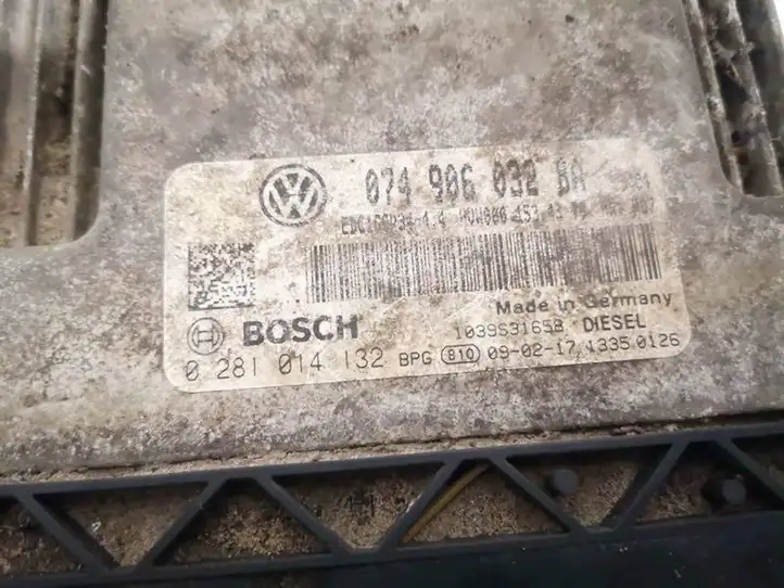 Volkswagen Crafter (2006 - 2016) 074906032ba Блок управления двигателем (ЭБУ) — фото 2