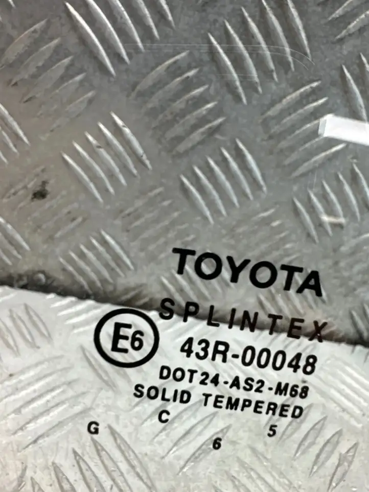 Toyota Avensis T250 (2006 - 2009) 43R00048 Стекло задней двери — фото 2
