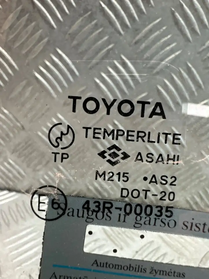 Toyota Avensis T250 (2006 - 2009) 43R00035 Стекло передней двери — фото 2