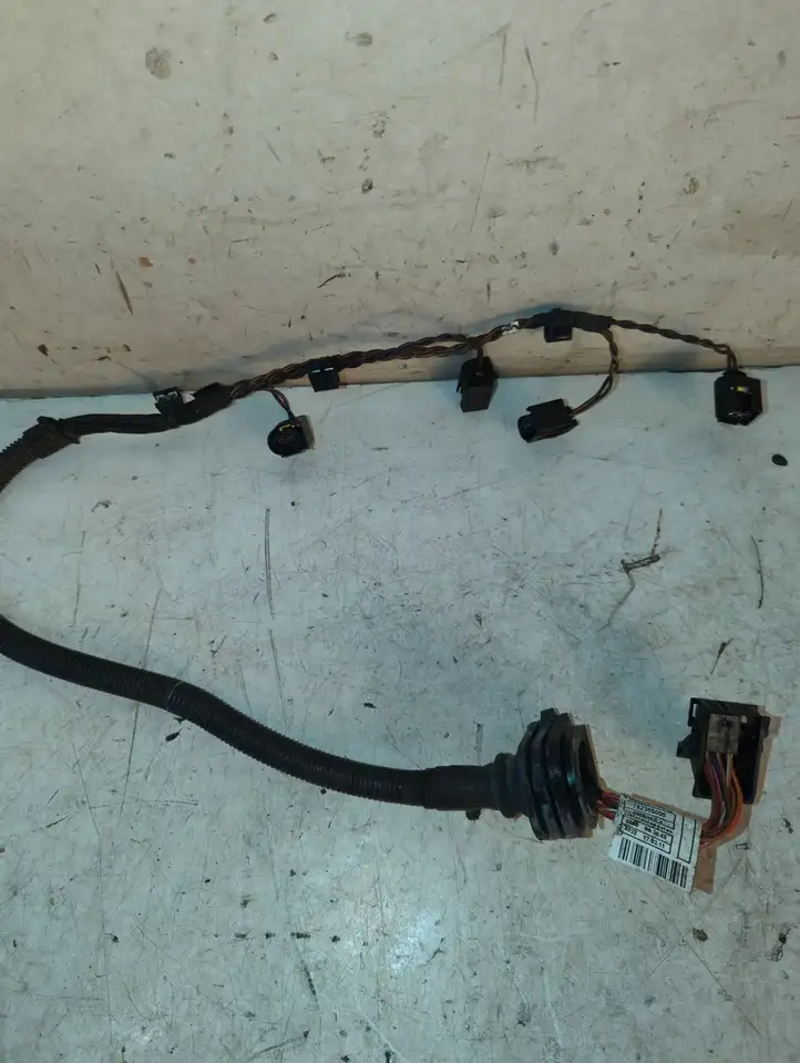 BMW 5 F10 F11 (2009 - 2016) 736061604B Проводка топливных форсунок — фото 4