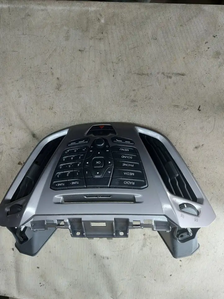 Ford Transit Custom (2014 - ) GK2T18K811DB Магнитола / мультимедийная система — фото 3