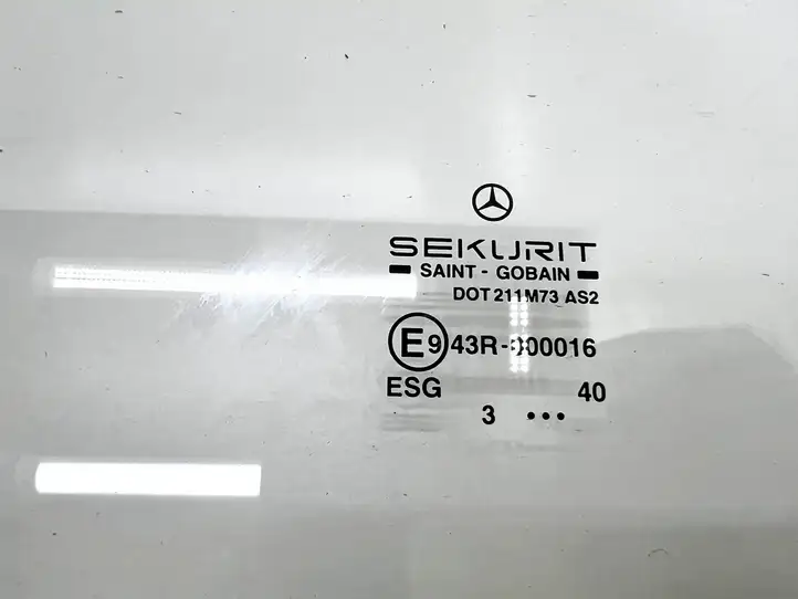 Mercedes-Benz Vito Viano W639 (2003 - 2010) Стекло передней двери — фото 3