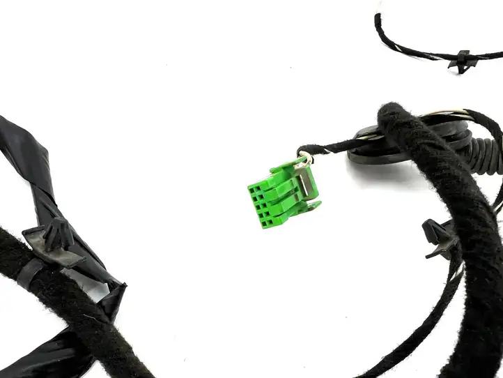 Volvo XC90 (2002 - 2006)  8688571 Проводка крышки багажника