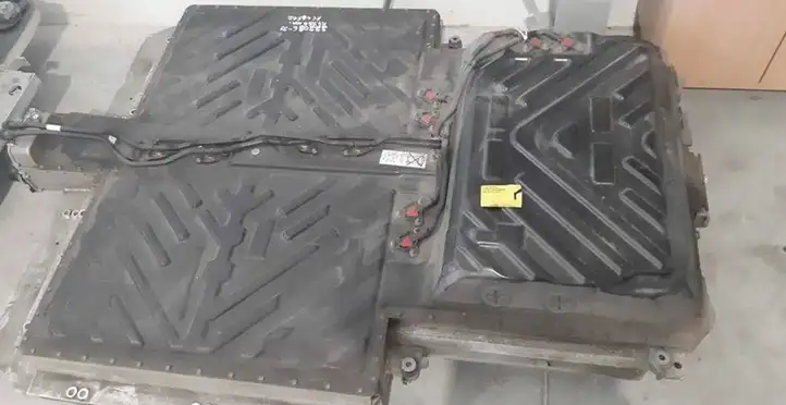 Mercedes-Benz EQC (2018 - ) A2433408201 Модуль аккумуляторной батареи гибридного автомобиля / электромобиля — фото 1
