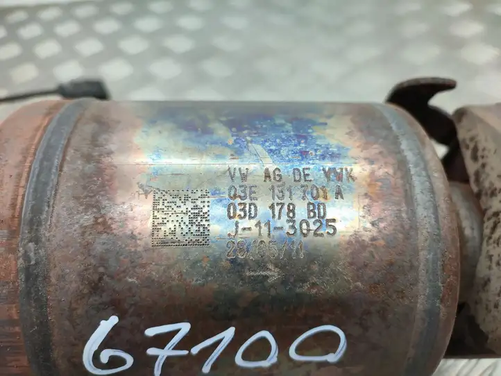 Volkswagen Polo V 6R (2009 - 2015) 03E131701A Катализатор / DPF / FAP — фото 13