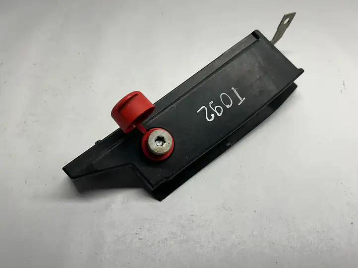 BMW 2 F45 (2014 - 2021) 7290711 Крышка ящика аккумулятора — фото 11