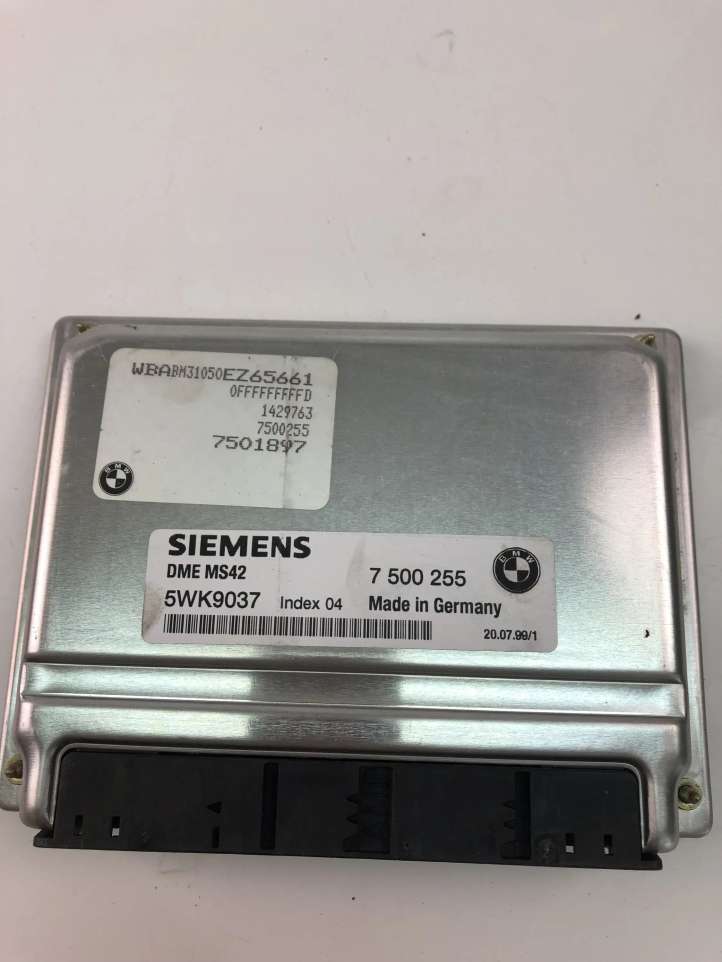 7500255 BMW 5 E39 Galios (ECU) modulis