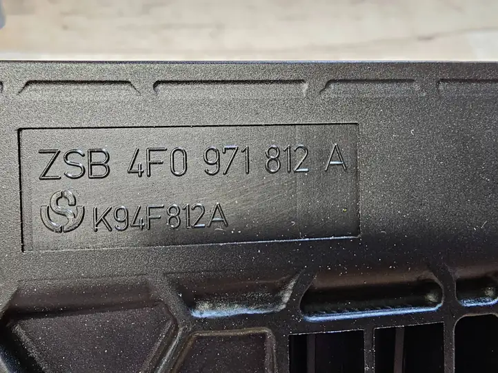 Audi A6 S6 C6 4F (2004 - 2008) 4F0971812A Плюсовой провод аккумулятора — фото 7
