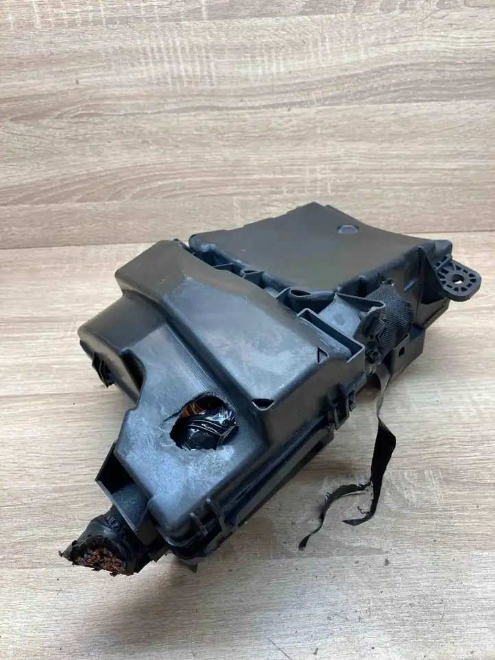 Nissan Qashqai (2006 - 2010) 24383BB50A Блок предохранителей — фото 3