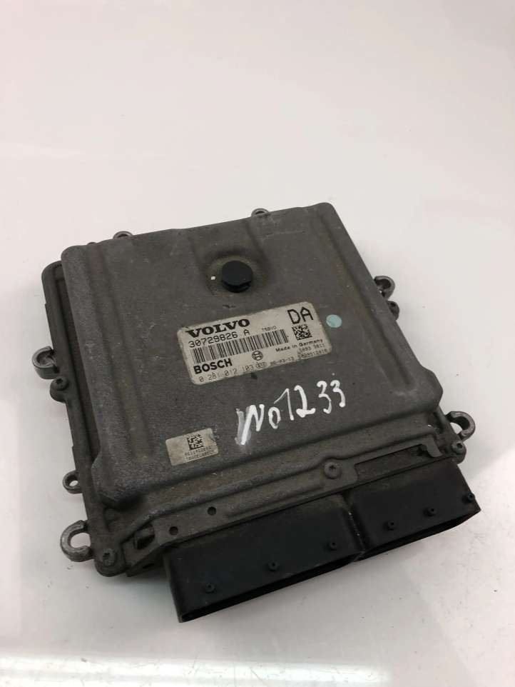 30729826A Volvo S60 Galios (ECU) modulis