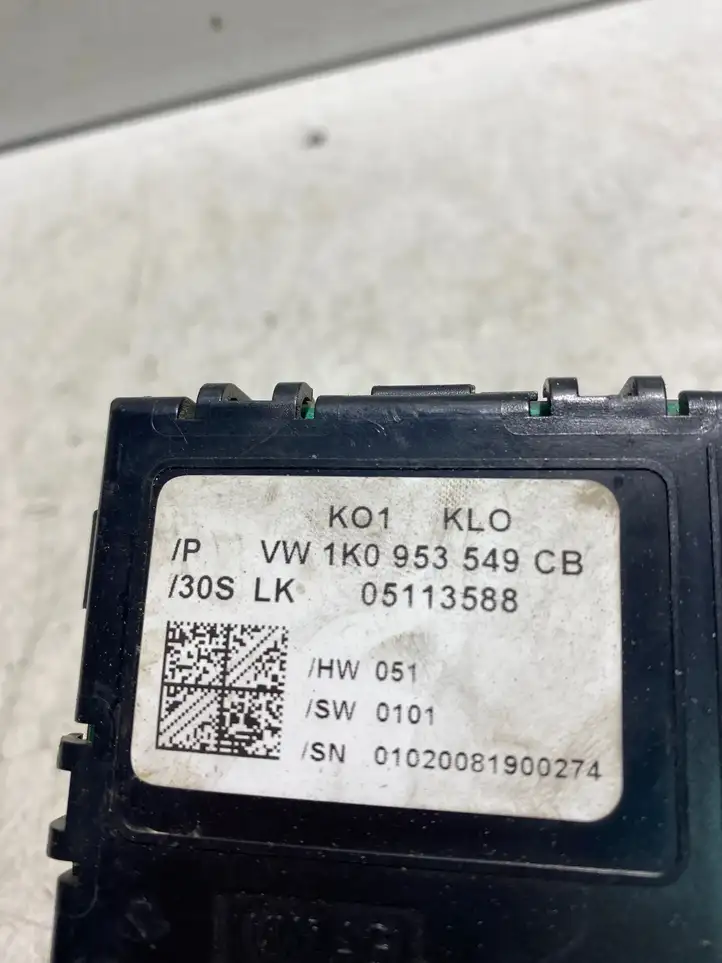 Volkswagen Golf V (2003 - 2009) 1K0953549CB Датчик угла поворота руля — фото 3