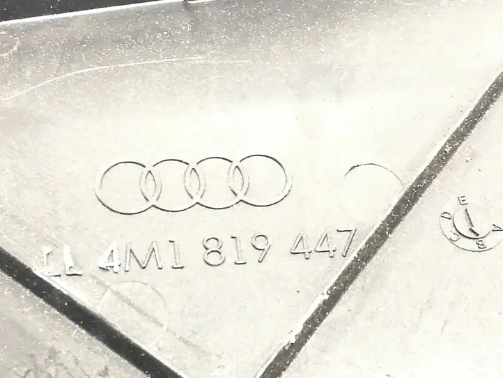 Audi Q7 4M (2015 - ) 4M1819447 Клеммный узел плюсовых проводов — фото 4