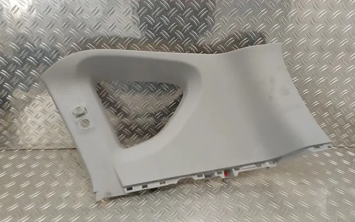 Toyota RAV 4 (XA40) (2012 - 2018) 6247042131 Облицовка заднего бокового стекла — фото 1