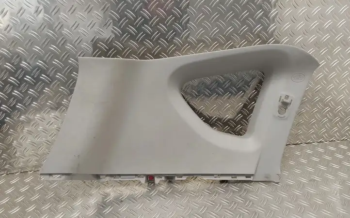 Toyota RAV 4 (XA40) (2012 - 2018) 6248042131 Облицовка заднего бокового стекла — фото 1