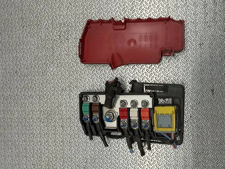 Citroen C5 (2008 - 2017) 9662335380 Плюсовой провод аккумулятора — фото 1